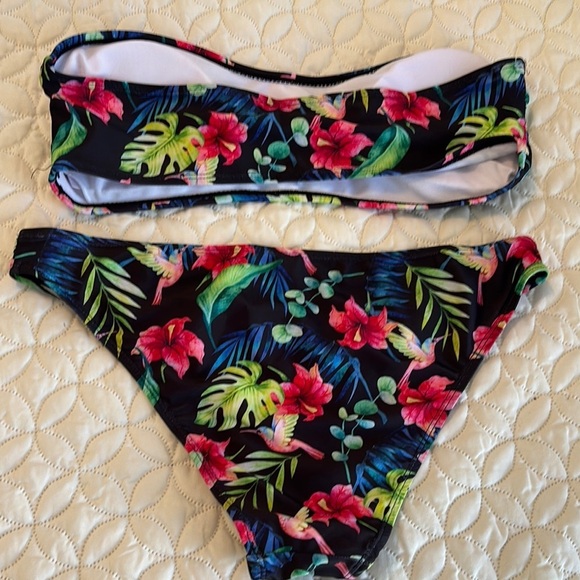 SHEIN Floral Strapless Bandeau Top Bikini Set New Size Large - Picture 2 of 10